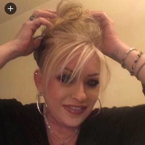 Meet your Posher, Antoinette